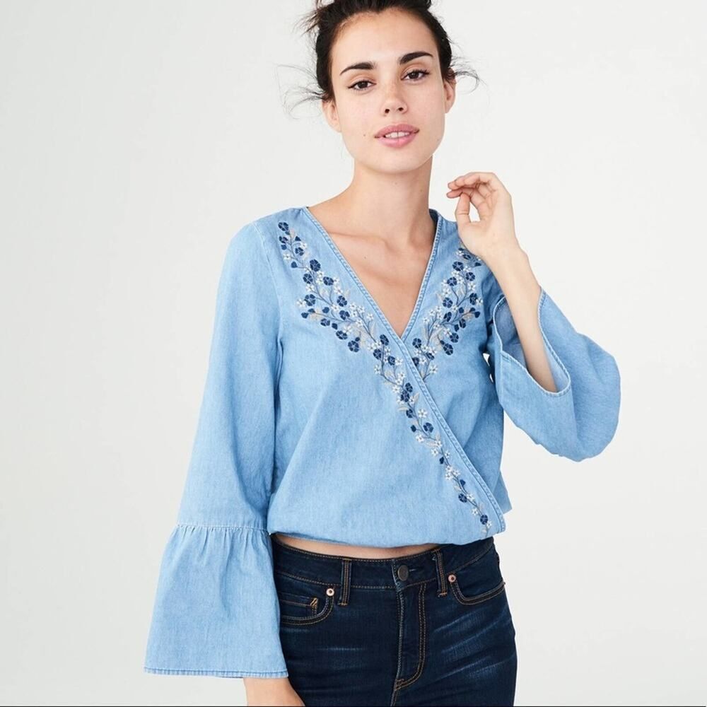 NWT Aeropostale Floral Embroidered Wrap Front Top